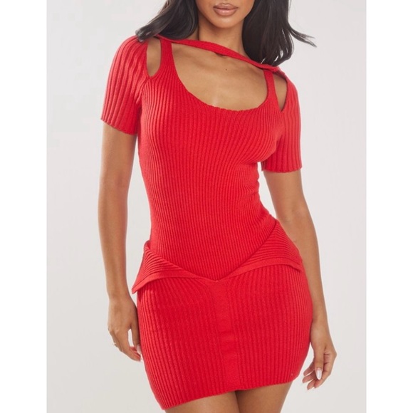 PrettyLittleThing Red Cutout Knitted Bodysuit + Folded Skirt Set - Picture 1 of 9